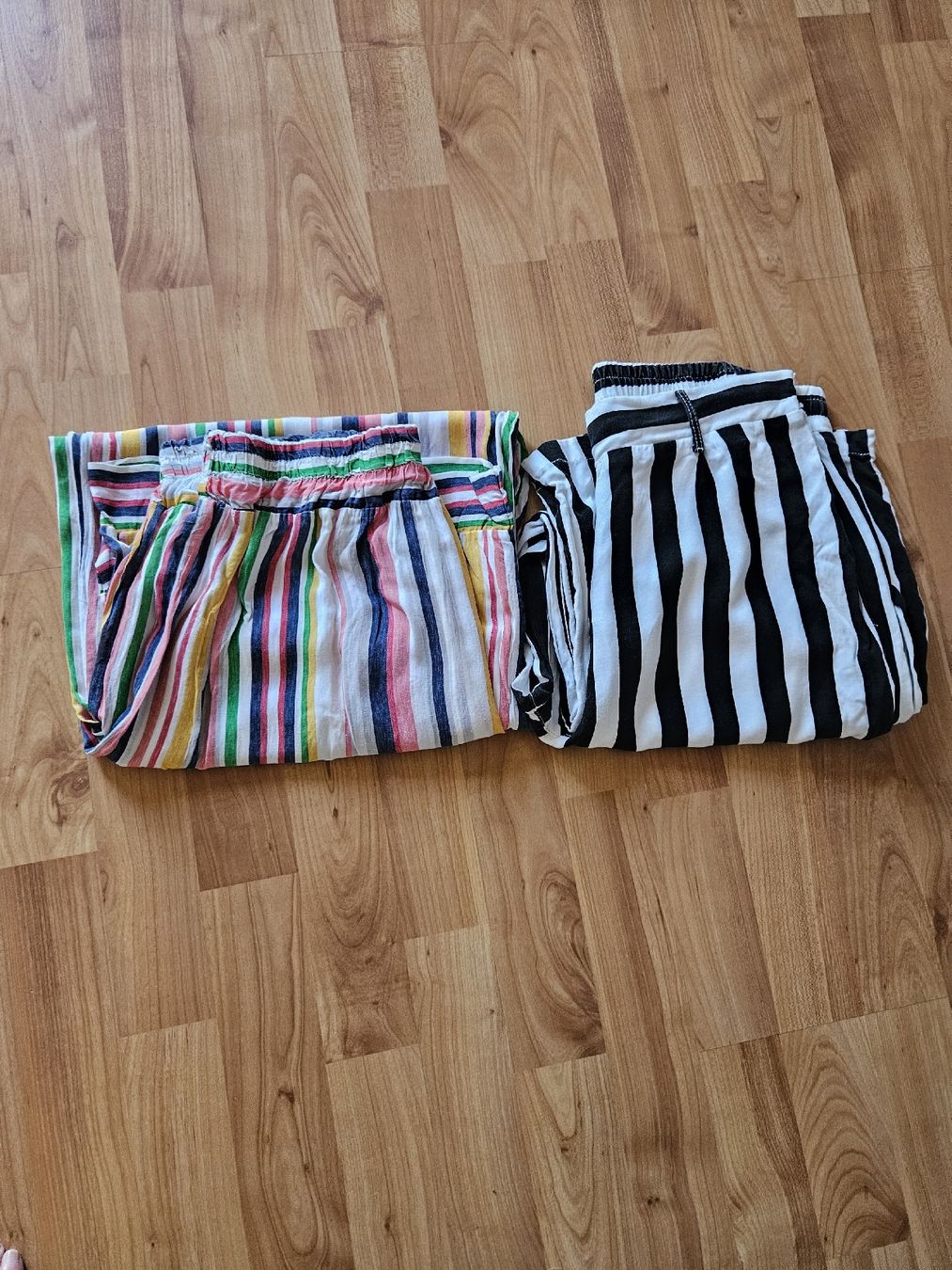 Hosen: 2 Sommerhosen Gr. 38 – Gebraucht aus Niederwil AG von marciag 1
