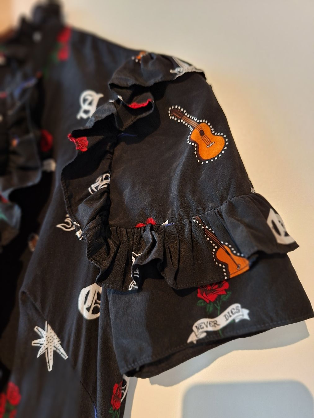 Sandro Kleider: Seidenkleid von Sandro Paris – Gebraucht aus Lieli von Othella 2