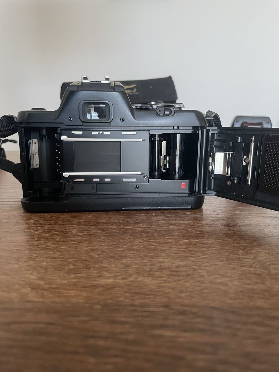 Nikon Kamera: Nikon F401s – Gebraucht aus Spreitenbach von Fujinik 3