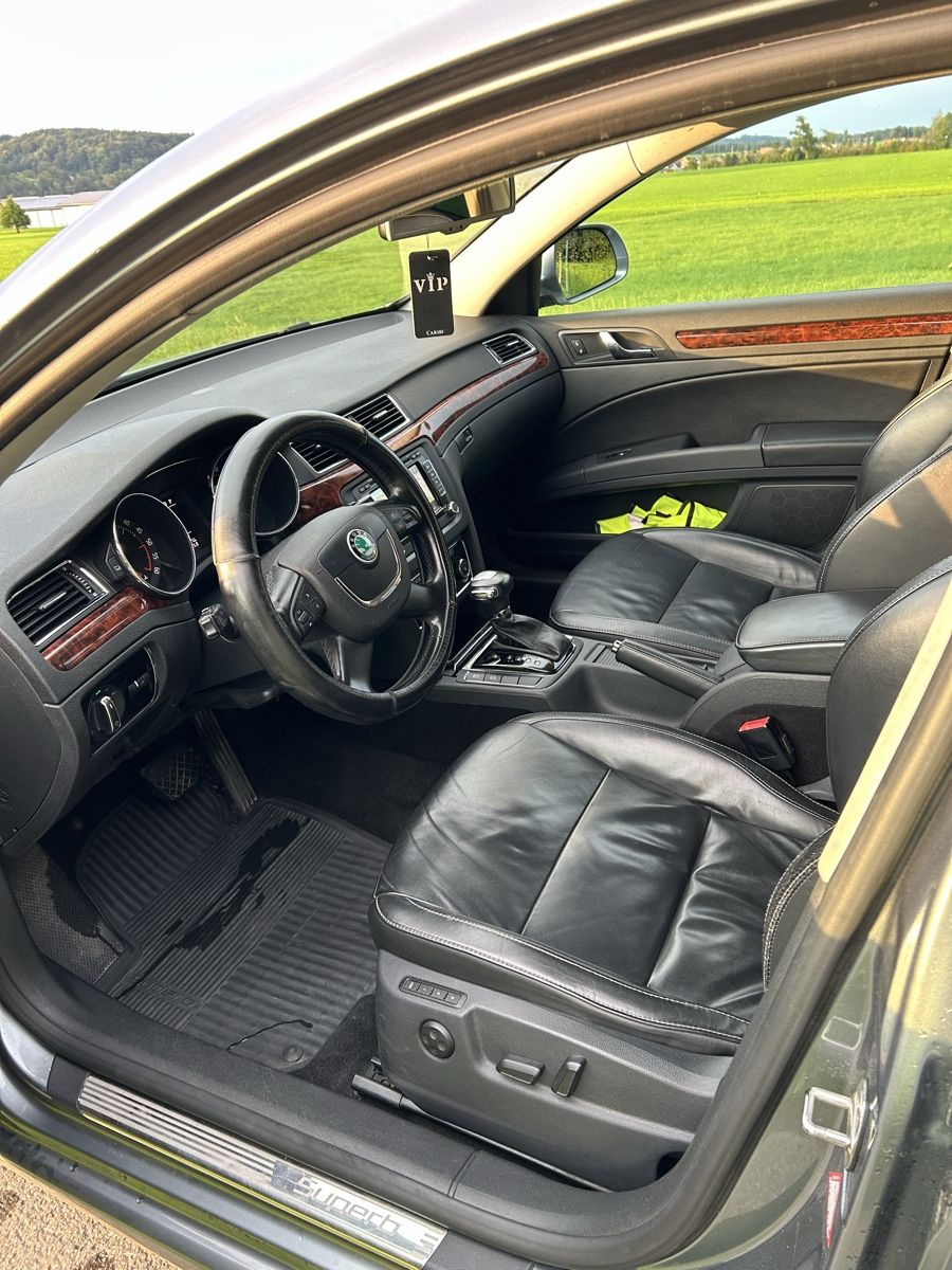 Skoda Automobili: Skoda superb – Usato da Flawil venduto da ger_8q7g 6