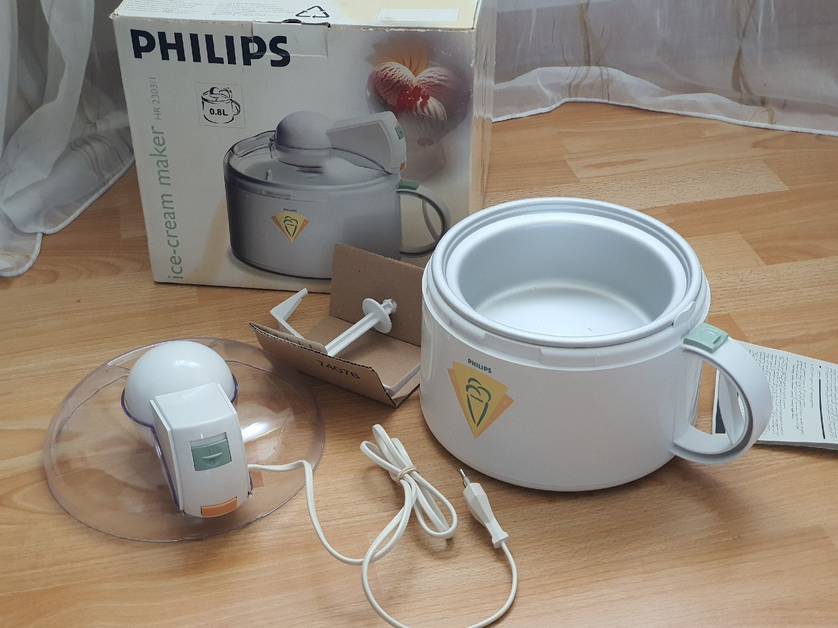 Philips Küchengeräte: Ice-cream maker PHILIPS - neuf – Neu und originalverpackt aus Epalinges von bel_6tzk 1
