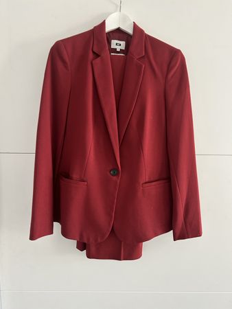 WE Hosenanzug Anzug Rot Grösse M/36 guter Zustand