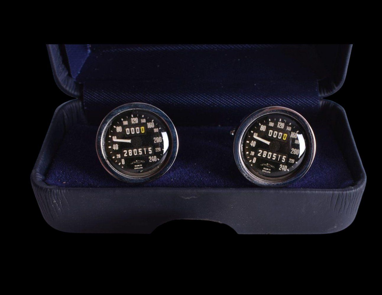 Gemelli: Silver Cufflinks / Boutons Manchettes/ Manschettenknöpfe – Usato da Apples venduto da the_7jtf 1