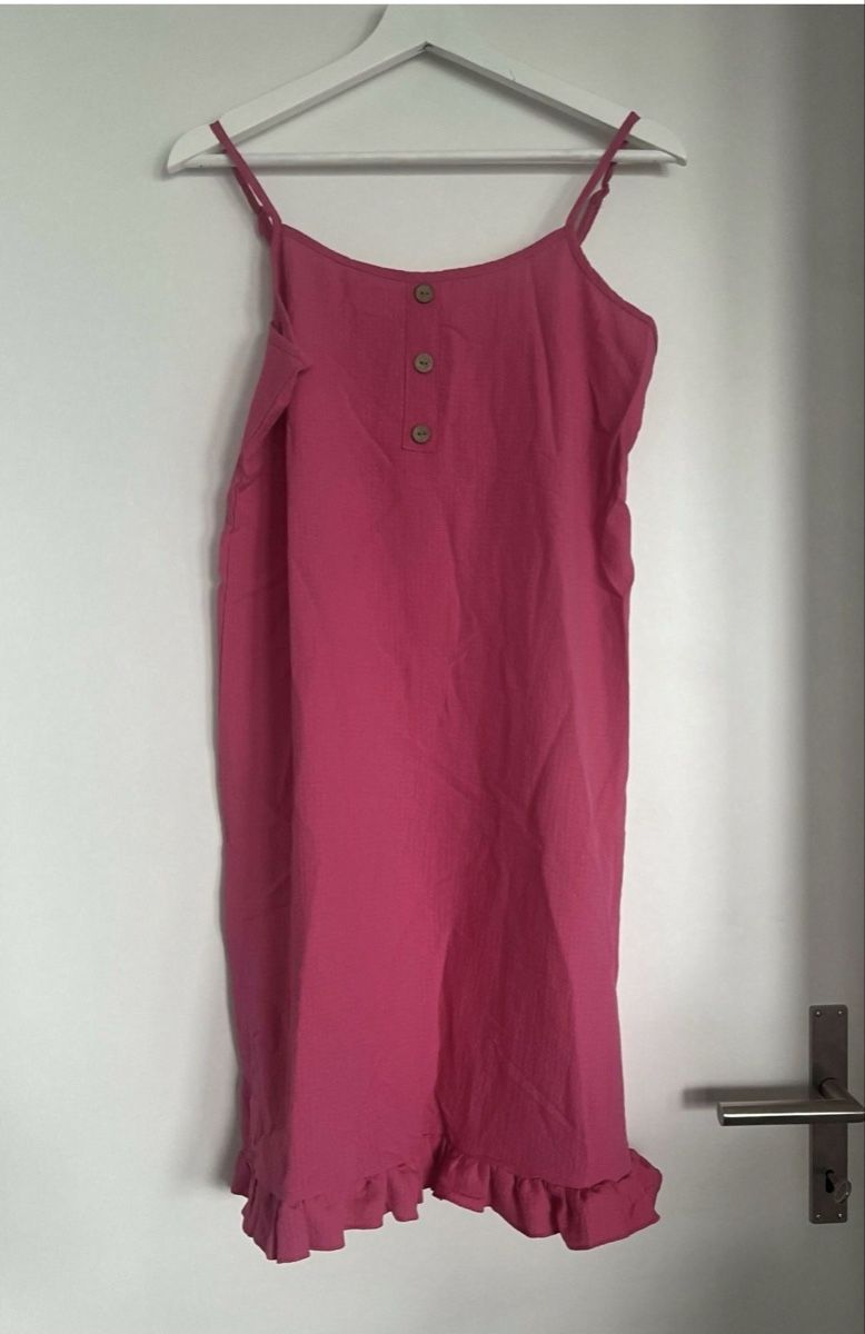 Vestiti: KLEID UNGETRAGEN GRÖSSE M – Nuovo e nell'imballaggio originale da Dübendorf venduto da ali_g7p8