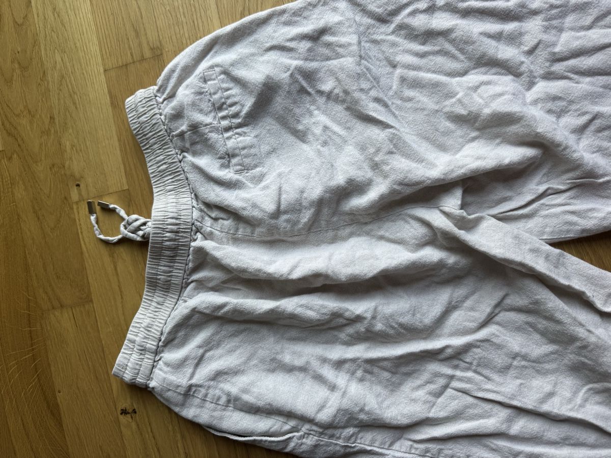 Zara Pantaloni: Zara Linen Blend Trousers - Light Beige - Size Medium – Usato da Olten venduto da mar_sy7r 2