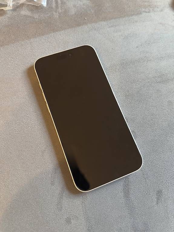 Portables: Iphone 16 plus 128GB - bianco – D'occasion à Ticino par lucreziaadelbelloo 1