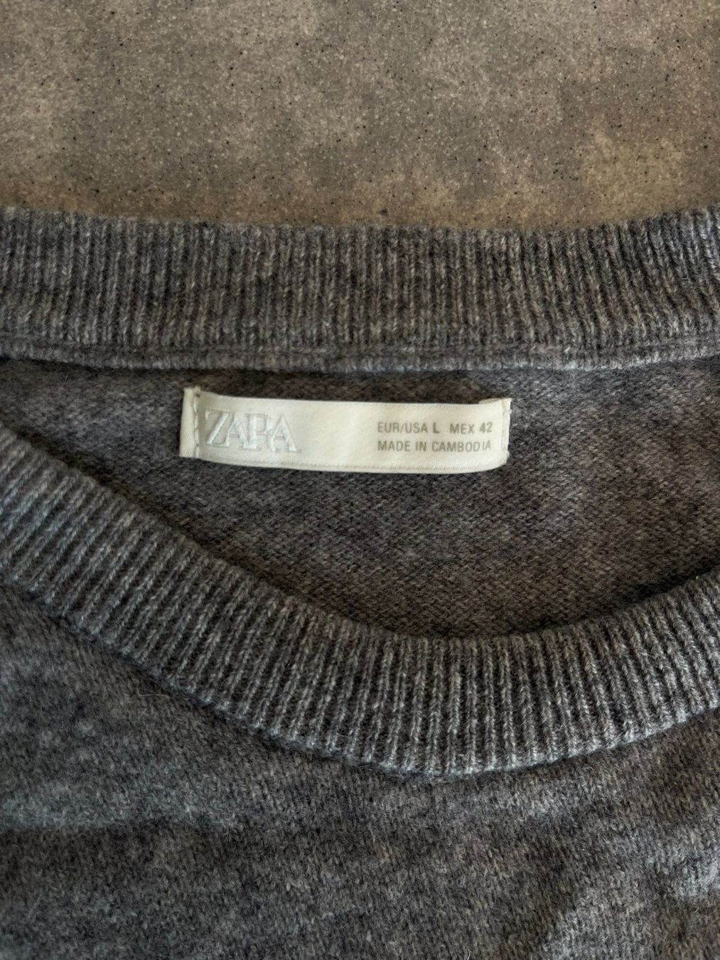 Zara Pulls & Sweat-shirts: ZARA Pullover Grau – D'occasion à Otelfingen par Denis_ZH 1