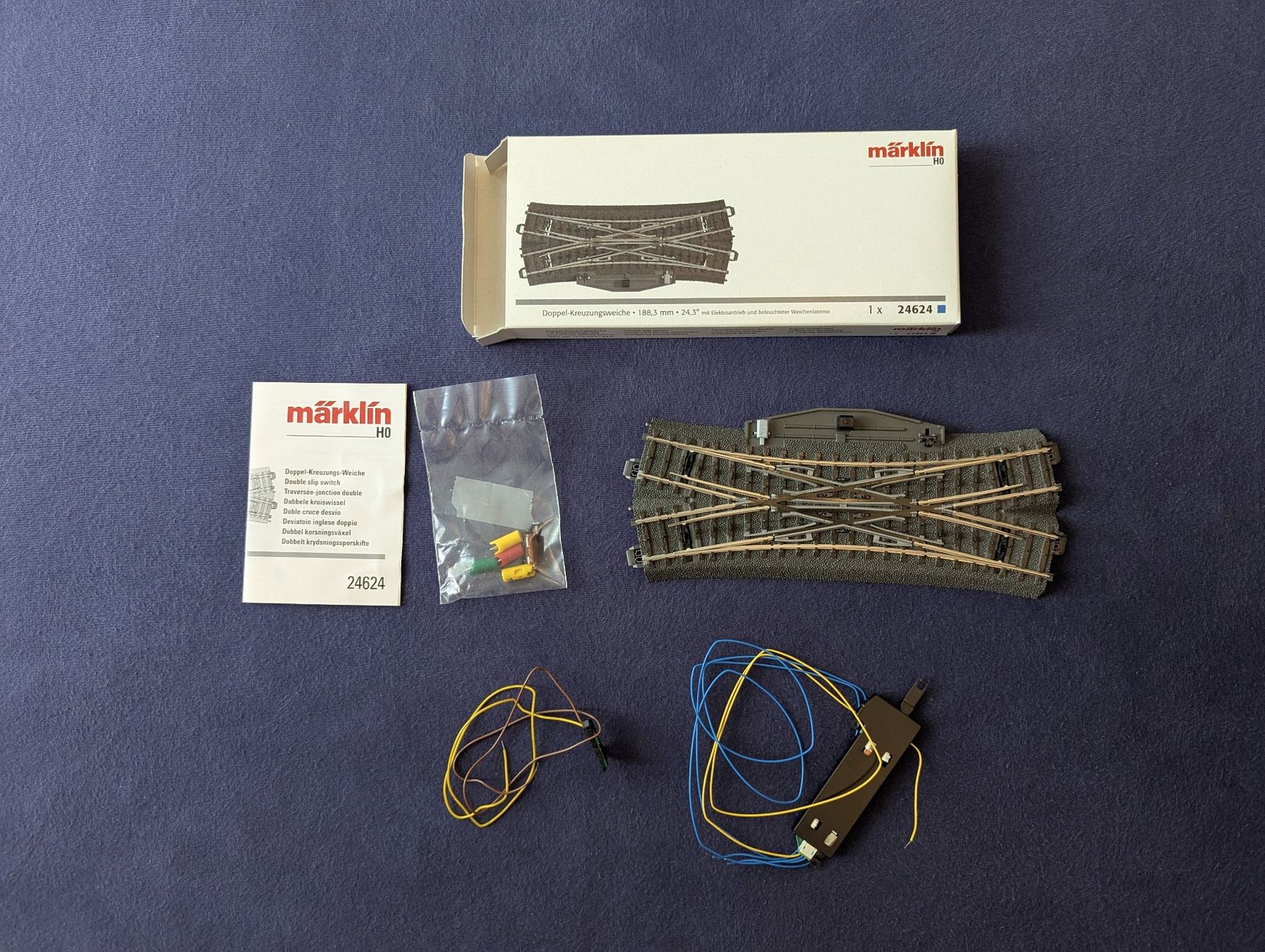 Märklin 24624 C-Gleis Doppelkreuzungsweiche, R2 (#2) (Gebraucht) in ...