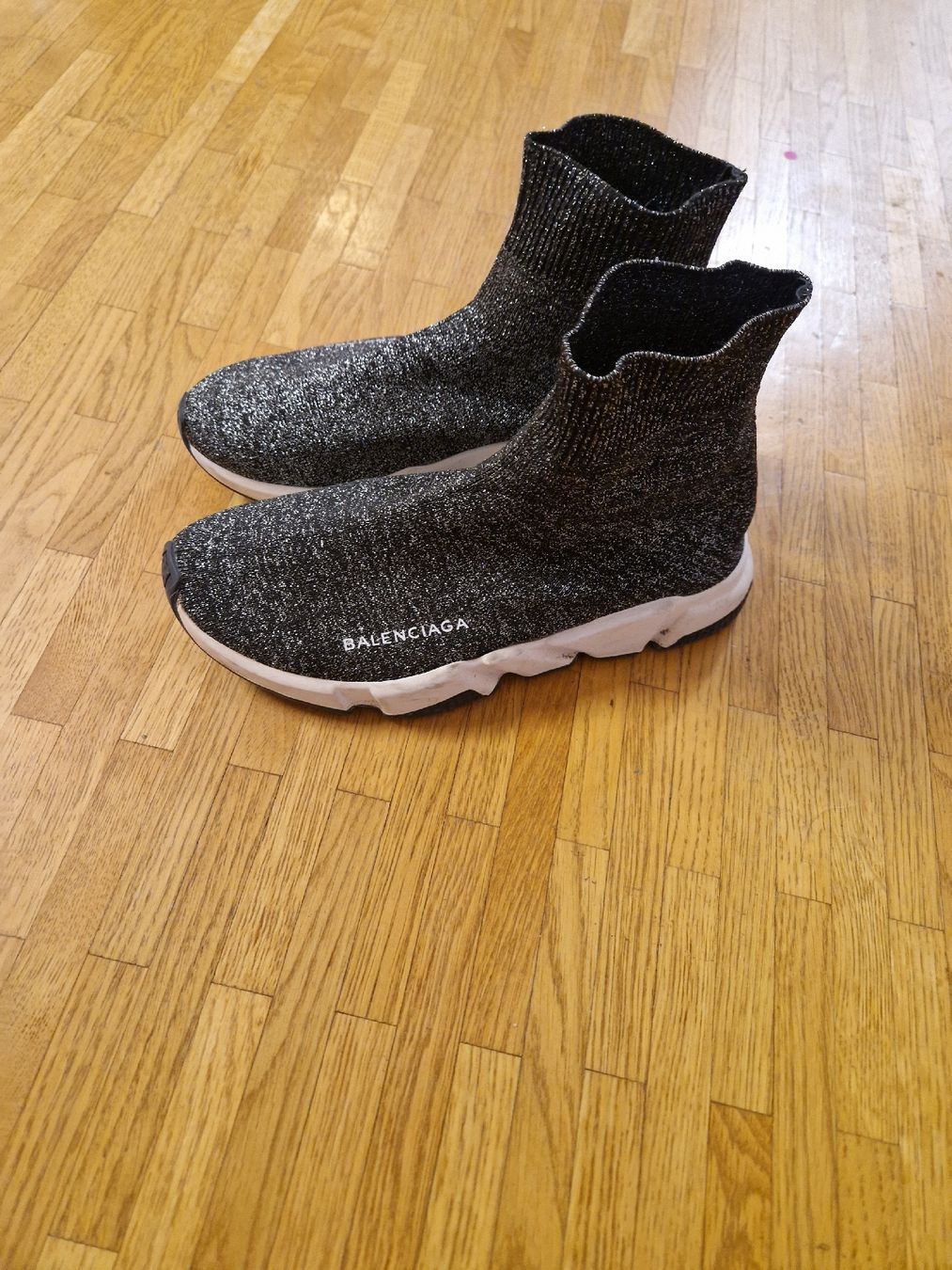 Scarpe da donna: Baskets chaussettes argentées à inscription pointure 39 – Nuovo (secondo la descrizione) da Versoix venduto da aline_b 3