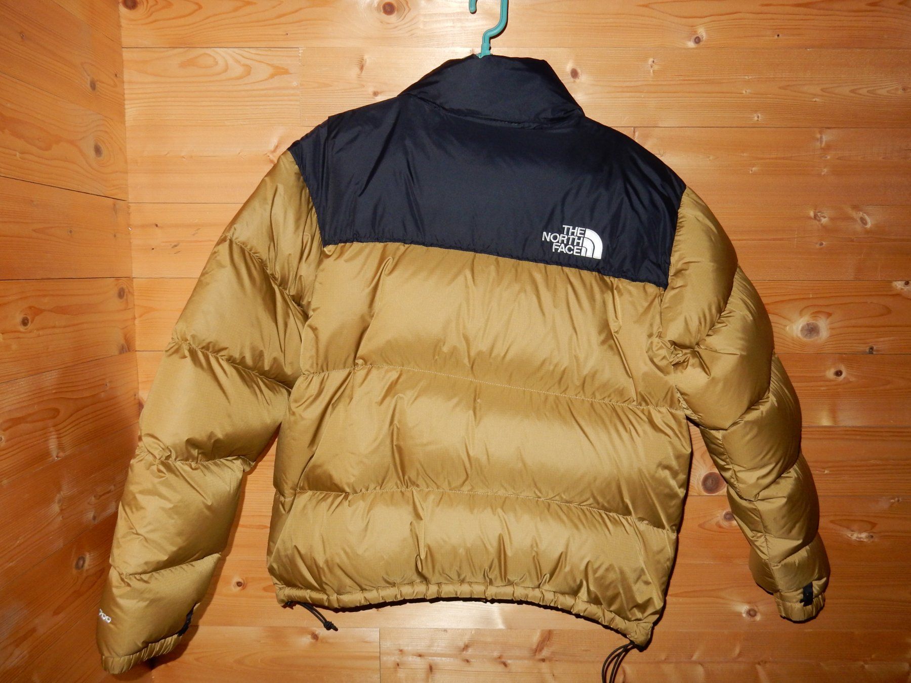 North Face Giacche: Daunenjacke THE NORTH FACE, Gr. L – Usato da St.Gallen venduto da regenbogen5 2