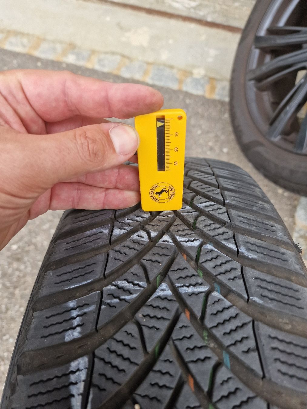 Renault Cerchioni: Komplettradsatz Winter Renault Megane E-Tech – Usato da Magden venduto da italokiter 5