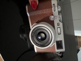 Fujifilm X100F Digitalkamera braunes Leder guter Zustand