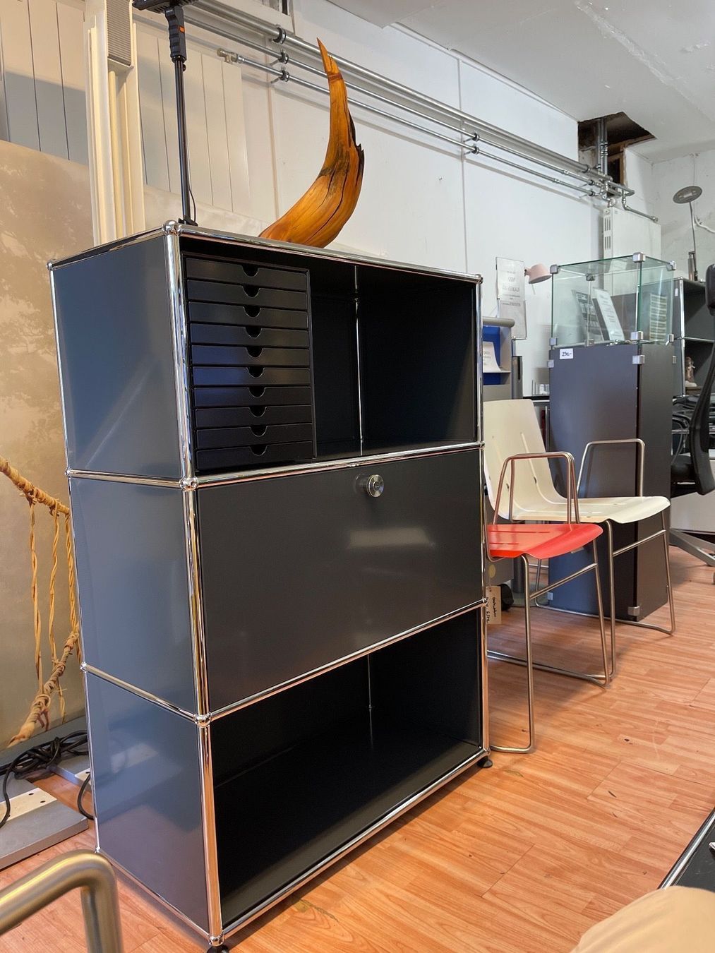 USM Scaffali: Usm Highboard Rot  oder andere  Farbe Lieferung Gratis – Usato da Thun venduto da Thuno6 4
