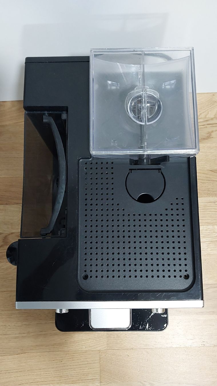 Melitta Macchine per caffè & Macchine per espresso: Melitta Caffeo Bistro Kaffeevollautomat – Difettoso da Winterthur venduto da martini001 4
