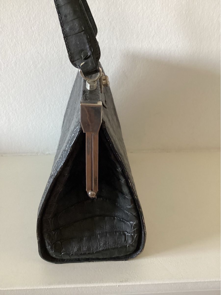 Borse da donna: Damenhandtasche – Usato da Salenstein venduto da Esprit57 3