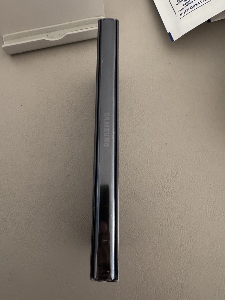 Samsung Telefoni cellulari / Smartphones: Samsung Galaxy Z Fold5 512 GB – Difettoso da Adliswil venduto da Busys 8