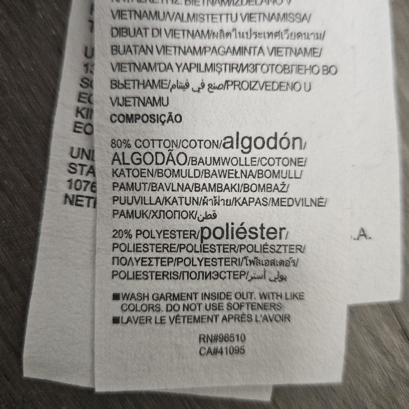 Under Armour T-shirt: Under Armour, Kapuzenpullover, Kurzarm,  Grösse S – Nuovo (secondo la descrizione) da Teufen AR venduto da tra_879z 3
