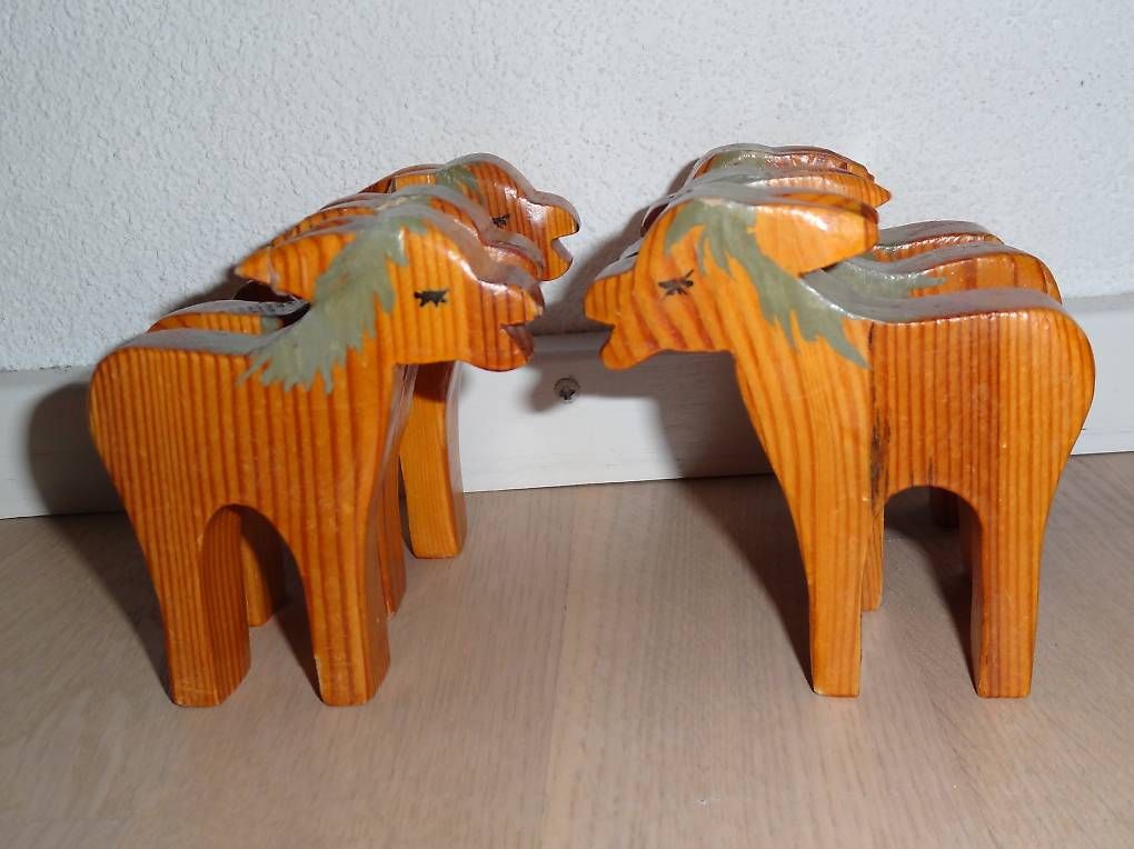 Jouets: 6 Esel Holzspielzeug – D'occasion à Diessenhofen par --Stephan-- 1