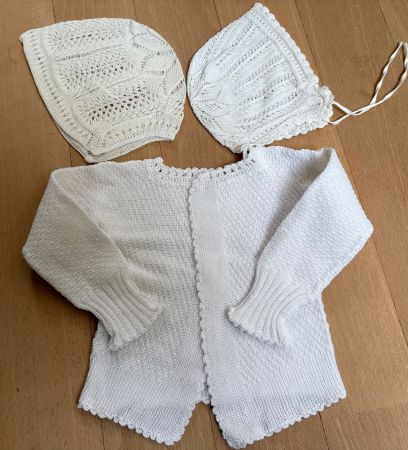 Antike Baby Bekleidung kunstgestrickt ca 100 Jahre Baumwolle