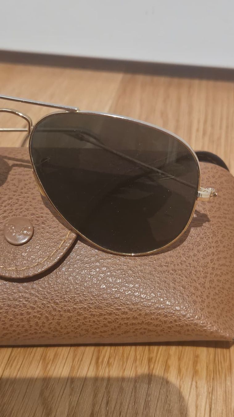 Ray-Ban Occhiali & Lenti: Lunettes RAY-BAN – Usato da Sion venduto da tiff_1992 1