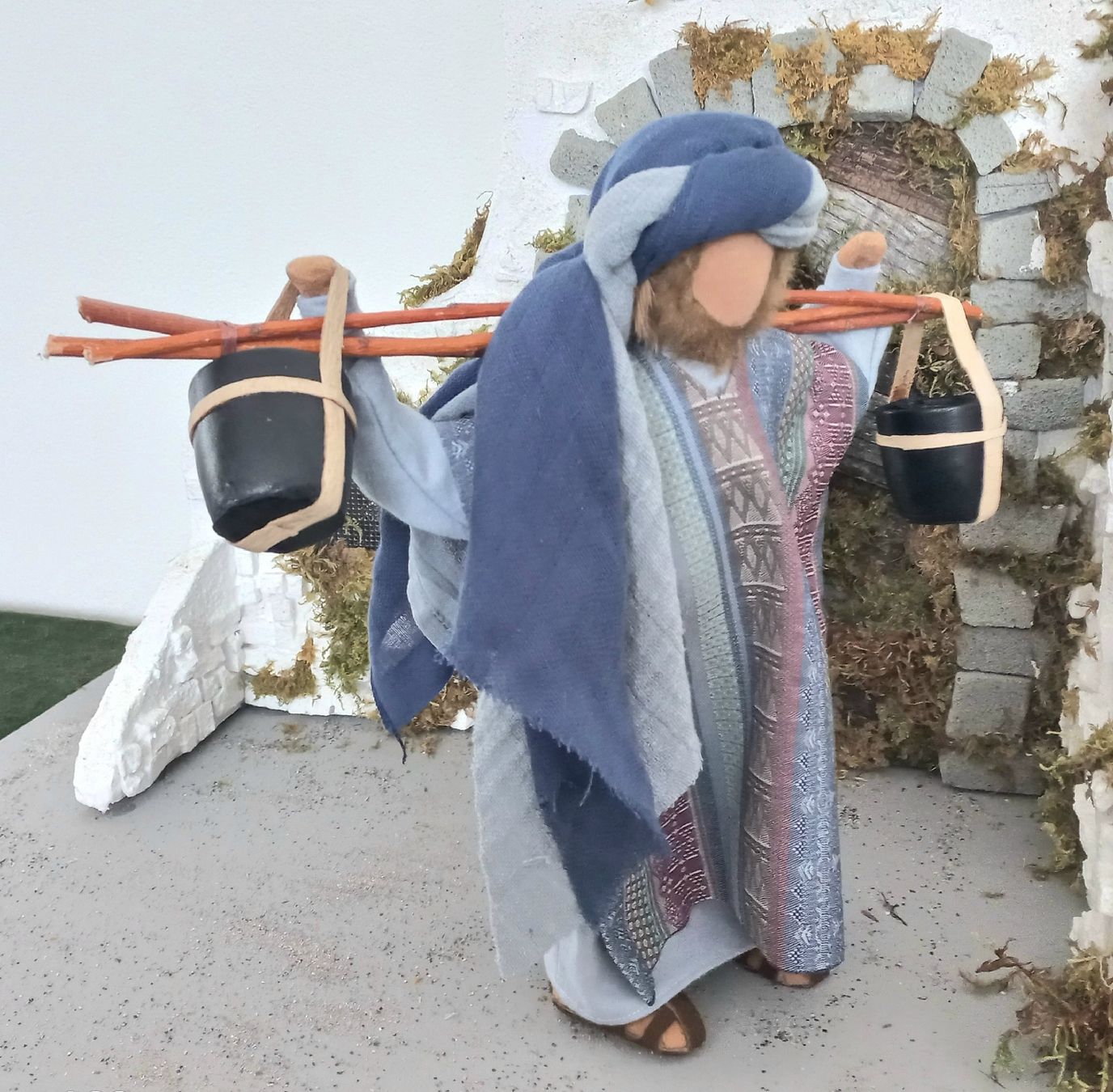 Statuette: Wasserträger Samat / Schwarzenberger Krippenfiguren – Nuovo (secondo la descrizione) da Lachen SZ venduto da jimmygoal13 1