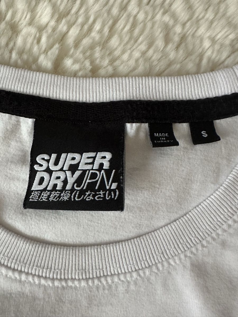 Superdry T-shirt: Superdry T-Shirt 3 stk – Usato da Frümsen venduto da Swissline90 4