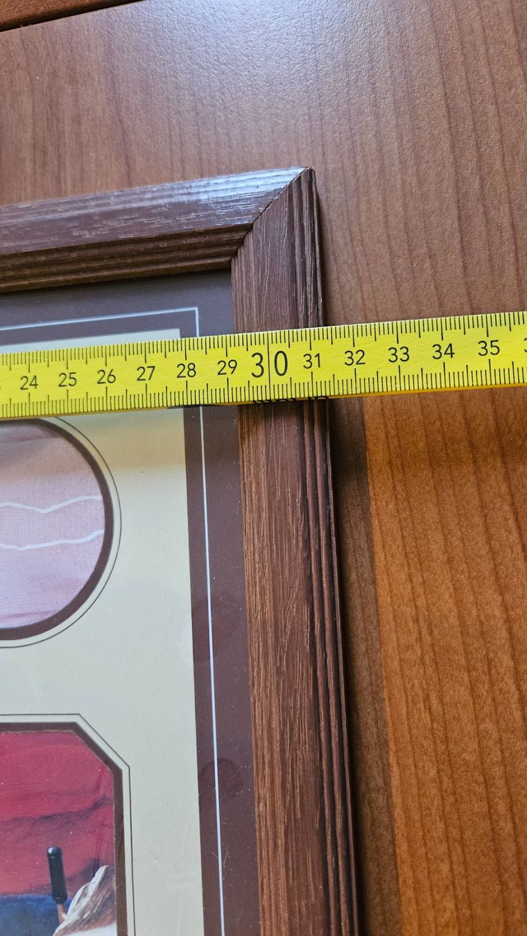 Cornici: Cornice multifoto in legno da appendere – Usato da Melano venduto da H-Sara 2
