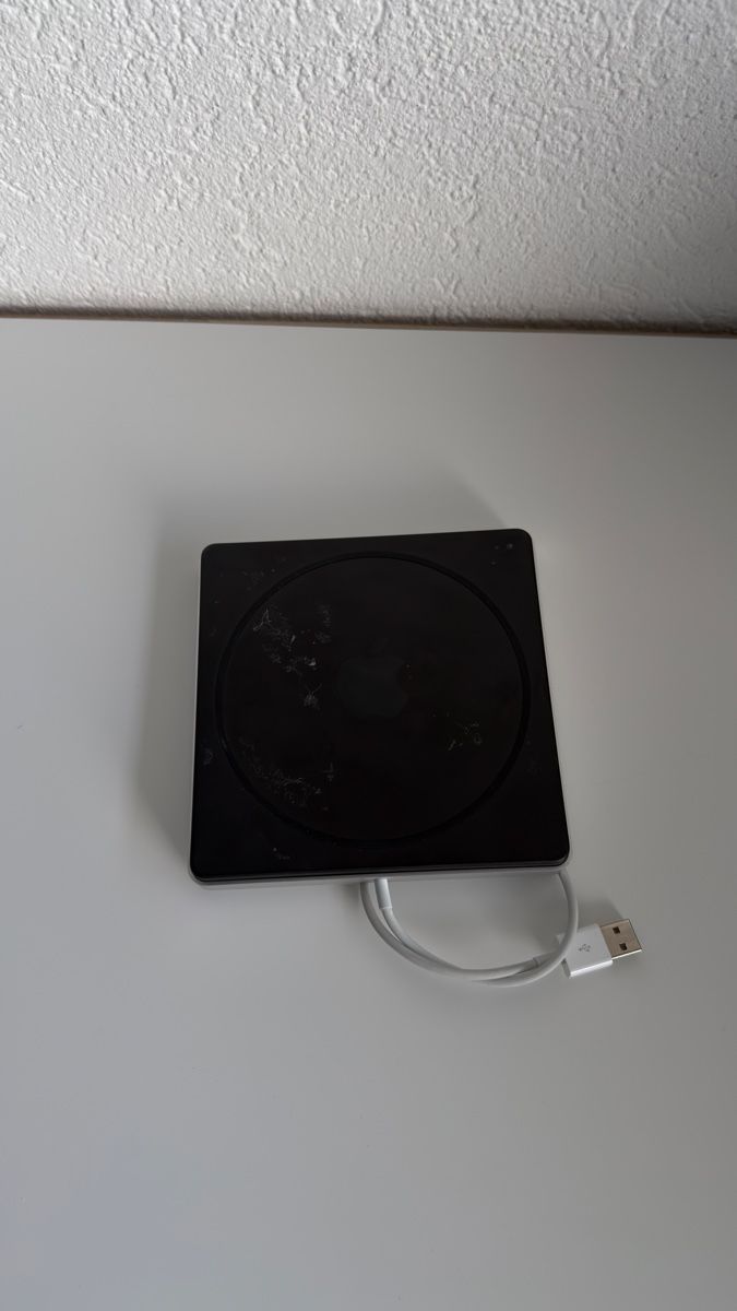 Tutti i DVDs: Apple SuperDrive lecteur externe – Nuovo (secondo la descrizione) da Vevey venduto da diogodasilva_ 1