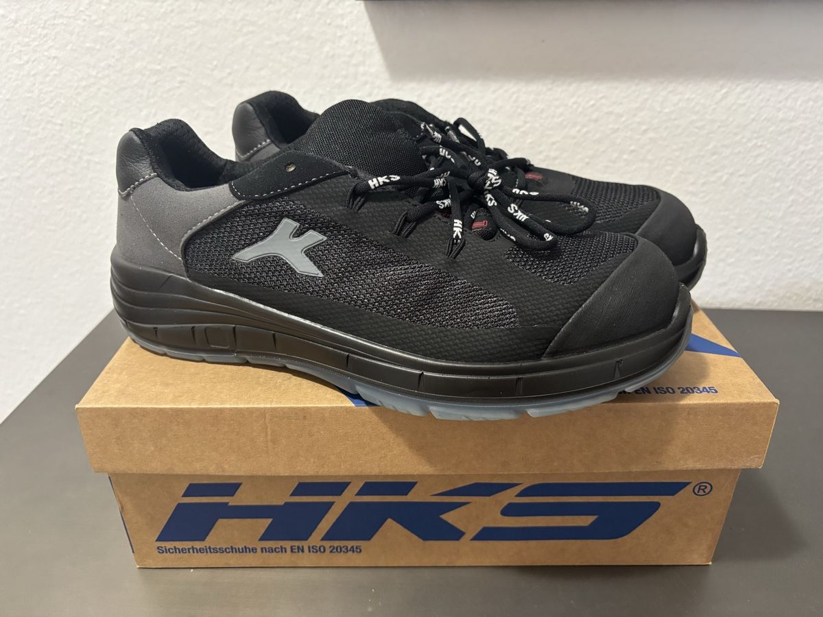 Scarpe da uomo: Sicherheitsschuh Neu – Nuovo (secondo la descrizione) da Windisch venduto da pikolo