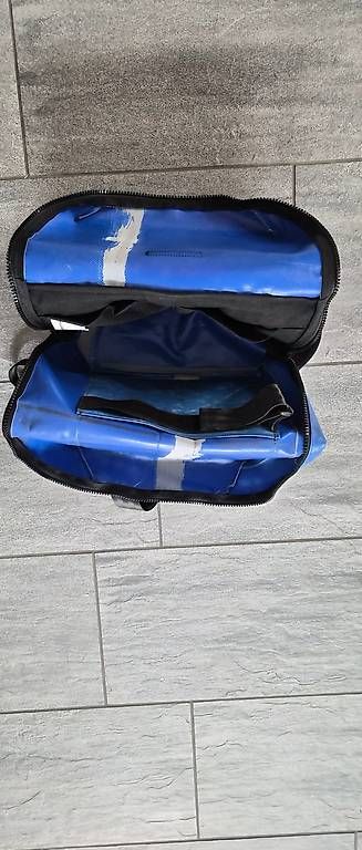 Freitag Zaini: Freitag Rucksack Fringe 49 blau – Nuovo (secondo la descrizione) da Dietikon venduto da Agiraffe 2