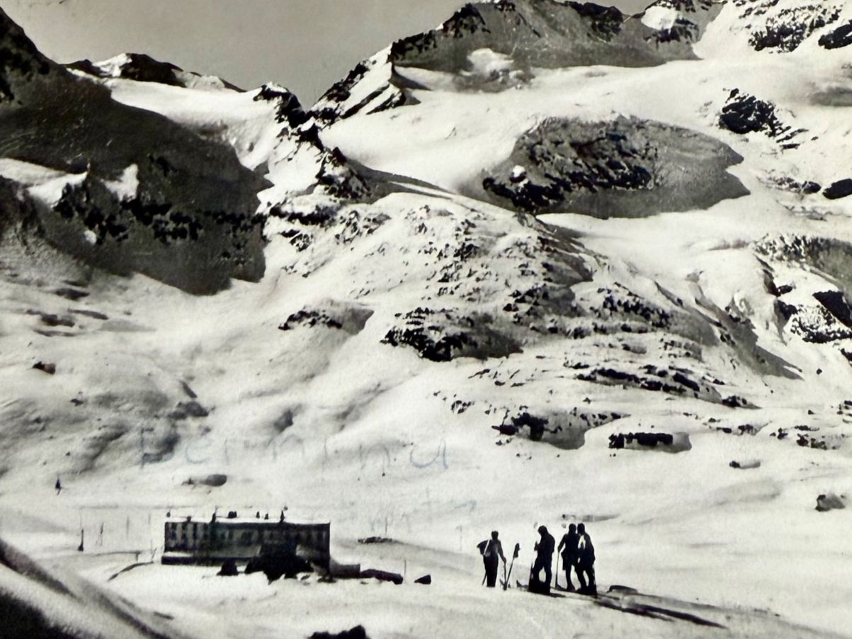 Cartes postales: Bernina -Hospiz - Animation 1940 – D'occasion à Lutry par Ediego 2