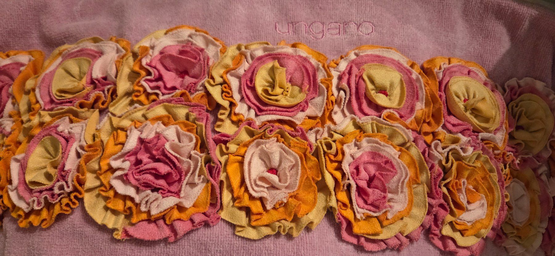 Teli da bagno: 2 Badetücher Emanuel Ungaro Blumen 60x100 – Nuovo e nell'imballaggio originale da Wettswil venduto da doe_x6nz 5