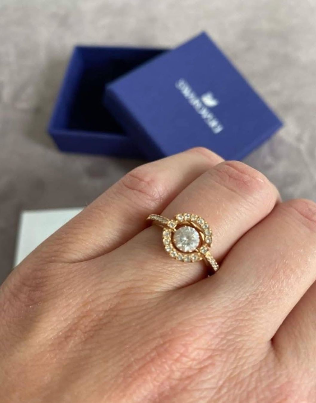 Swarovski Anelli: SWAROVSKI RING 50 – Nuovo (secondo la descrizione) da Kastanienbaum venduto da swi_8n56 5