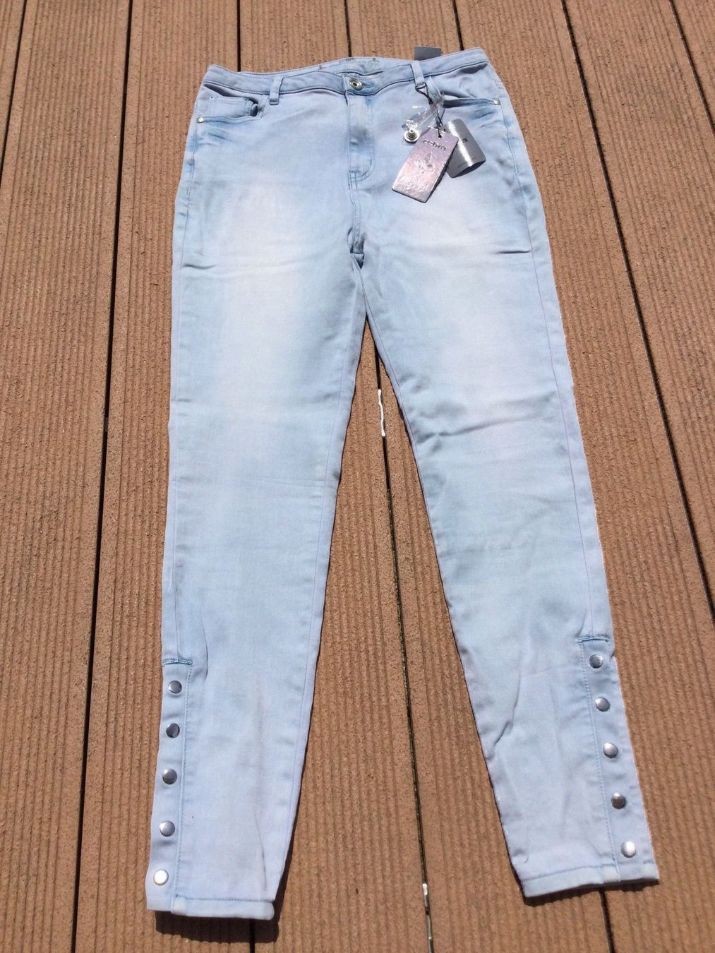 Zebra Jeans: Pantalon jeans stretch bleu clair Zebra – Nuovo e nell'imballaggio originale da Agiez venduto da chouchanelle 1