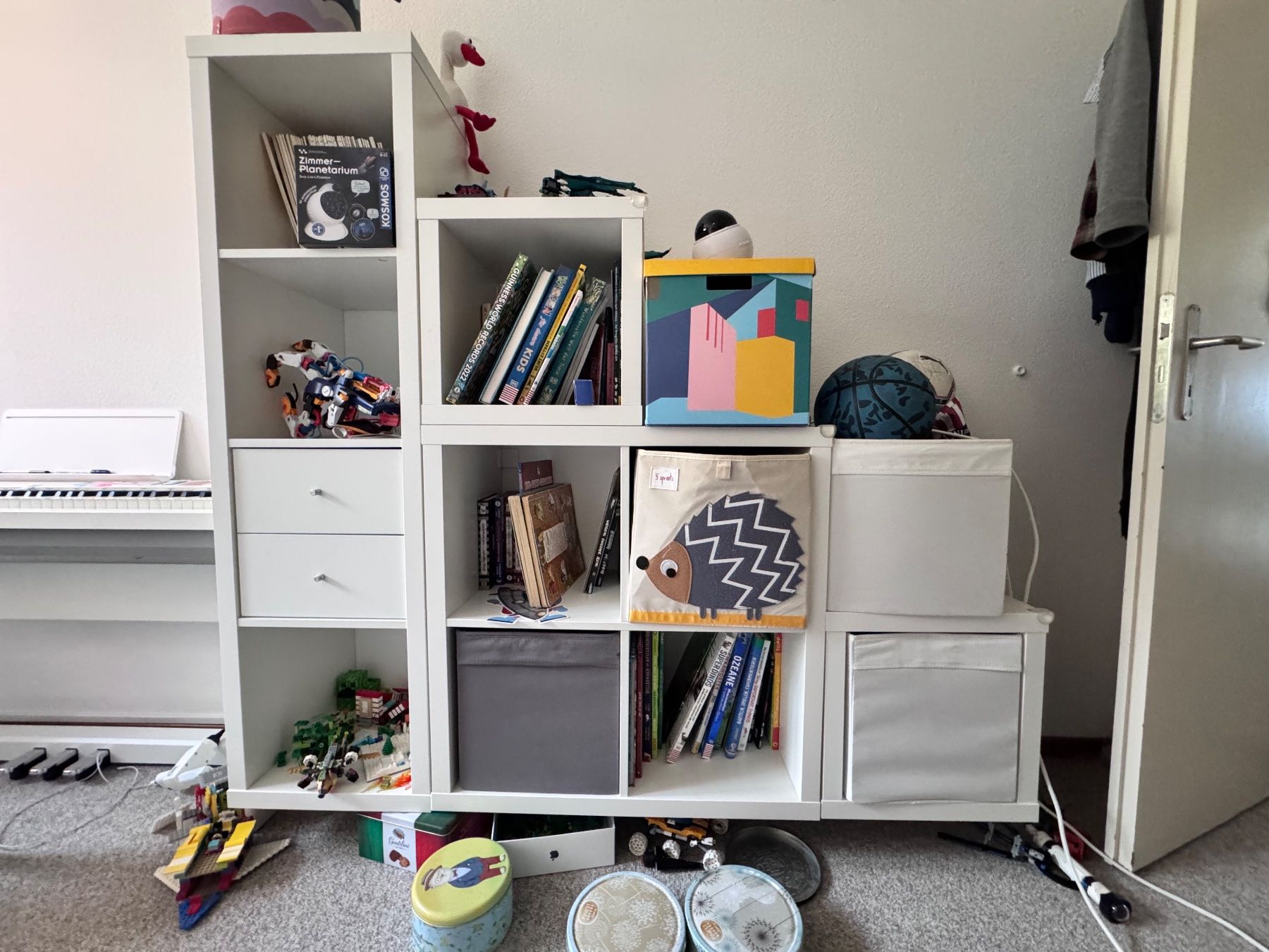 Contenitori & Simili: Kinder Schrank Regal Aufbewahrung – Usato da Zürich venduto da Zebiglebowski