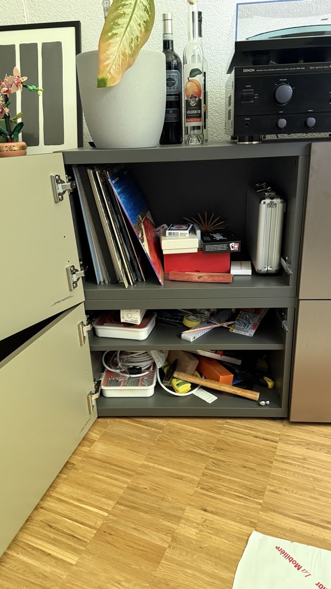 Scaffali: BESTA Gestell IKEA Bronze – Nuovo (secondo la descrizione) da Zürich venduto da gab_2mpp 4