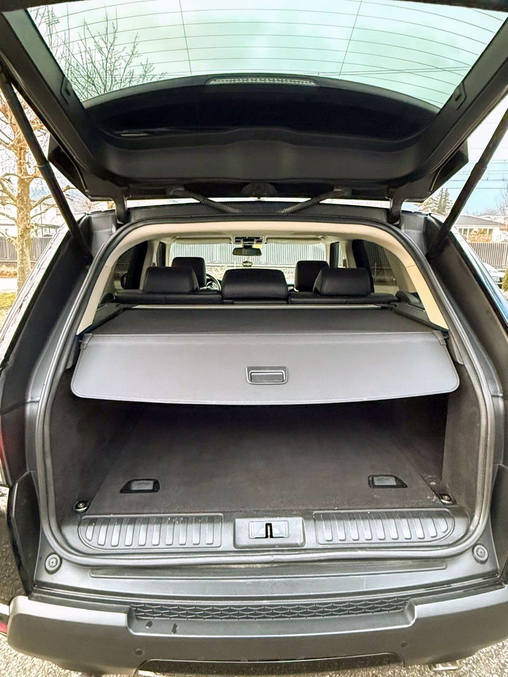 Land Rover Autos: Range Rover SD – D'occasion à Lengnau BE par zwi_8km9 6