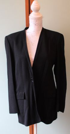 Blazer von *AKRIS*
