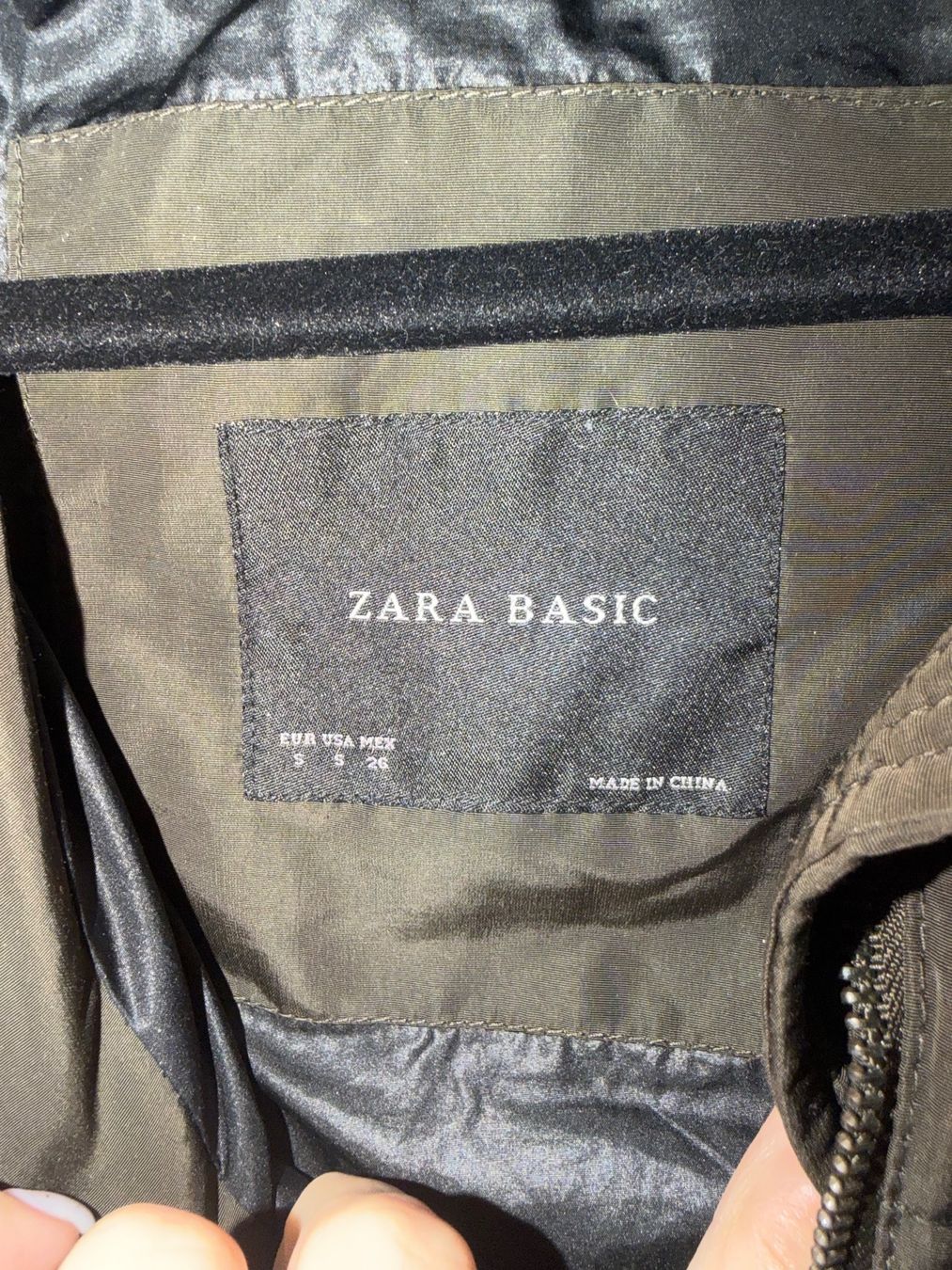 Zara Cappotti: Damen Steppmantel Zara Basic Khaki Grösse S gebraucht – Usato da Arch venduto da ellaisa84 1