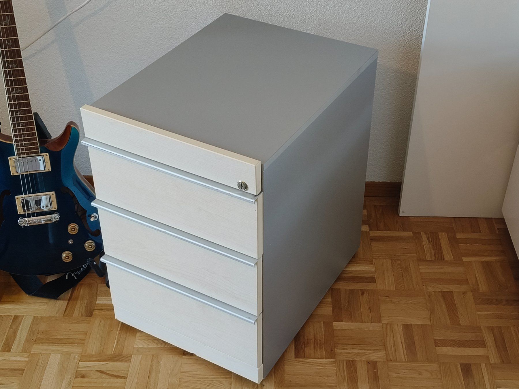 Banconi: Büro-Korpus - abschliessbar - Swiss Made – Usato da Zürich venduto da DonBodo