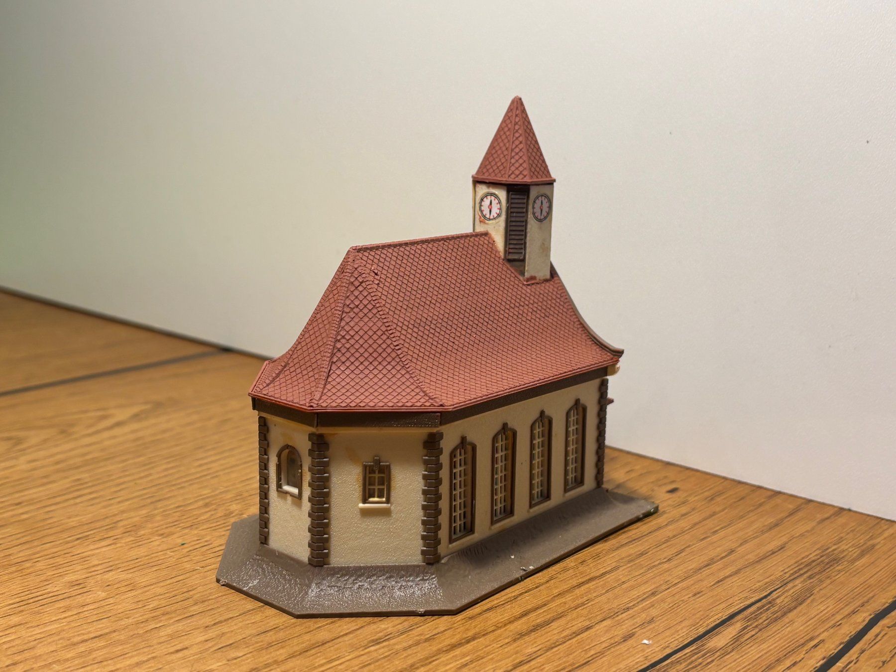 Modellini di ferrovie: G308: Kirche (Spur N) – Usato da Birsfelden venduto da Birs_25 2
