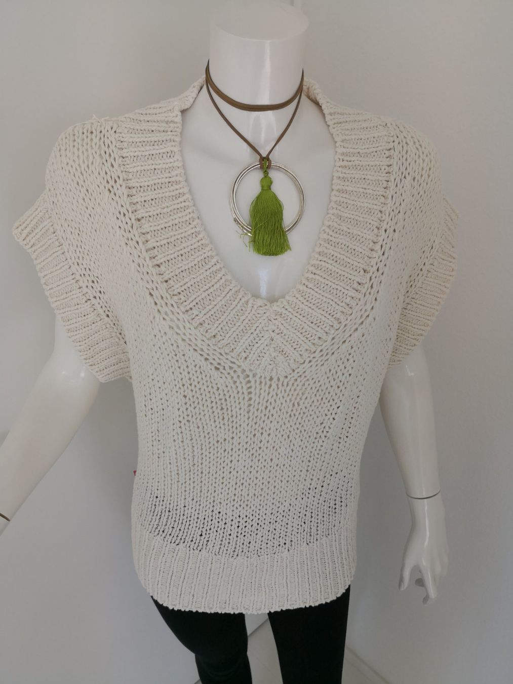 Massimo Dutti Maglioni & Felpe: 🤩MASSIMO DUTTI KURZARM STRICK-PULLOVER ECRU – Usato da Olten venduto da Naja-Twins-Twins 5
