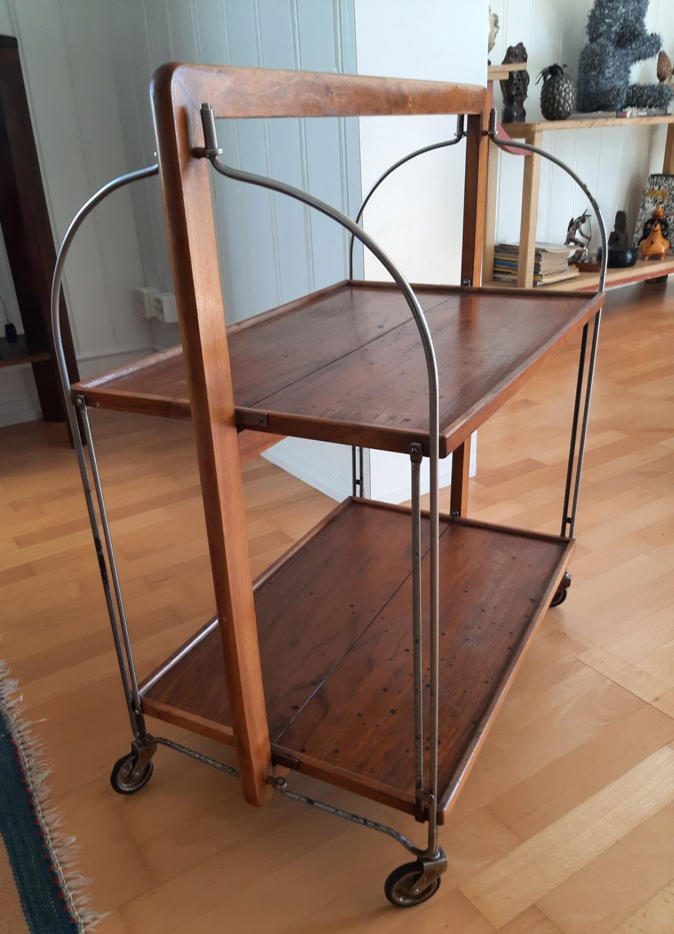 Servierwagen: Midcentury  Bartisch Barwagen – Gebraucht aus Arbon von torso444