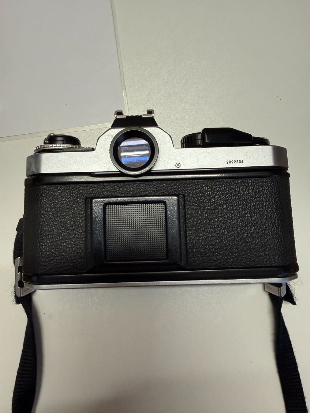 Nikon Kamera: Nikon FE2 mit 135mm/2.8 und 50mm/1.8 – Gebraucht aus Zollikofen von Hegenenshop 3