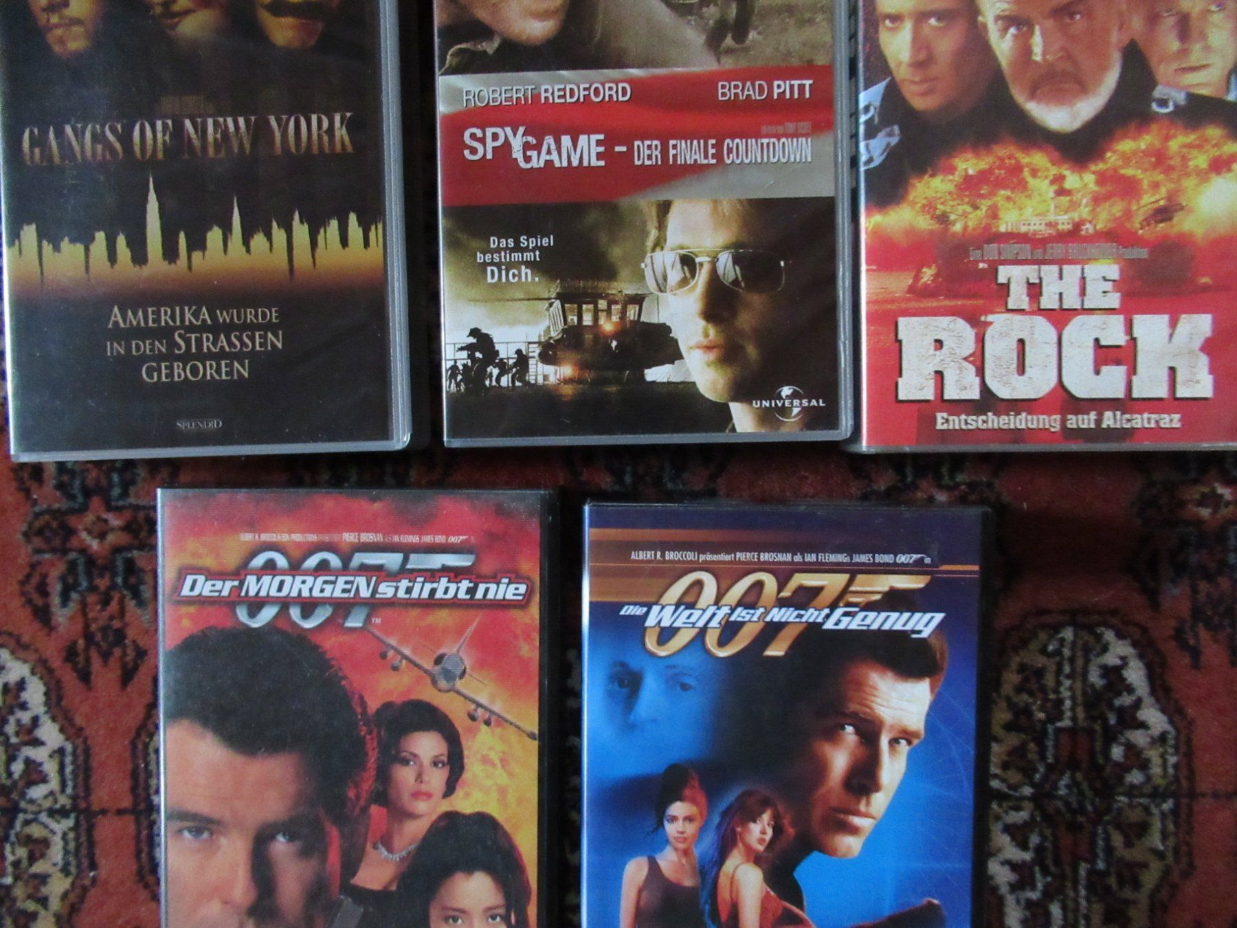 Tutti i DVDs: 007 JAMES BOND - THRILLER - KRIMIS - SPIONAGE – Usato da Moosseedorf venduto da haro01 1