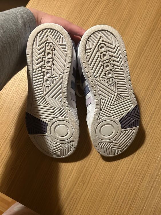 Adidas Scarpe da donna: Adidas Hoops 3.0 Mid Damen Grösse 38 2/3 – Usato da St. Gallen venduto da Simple_user_01 5