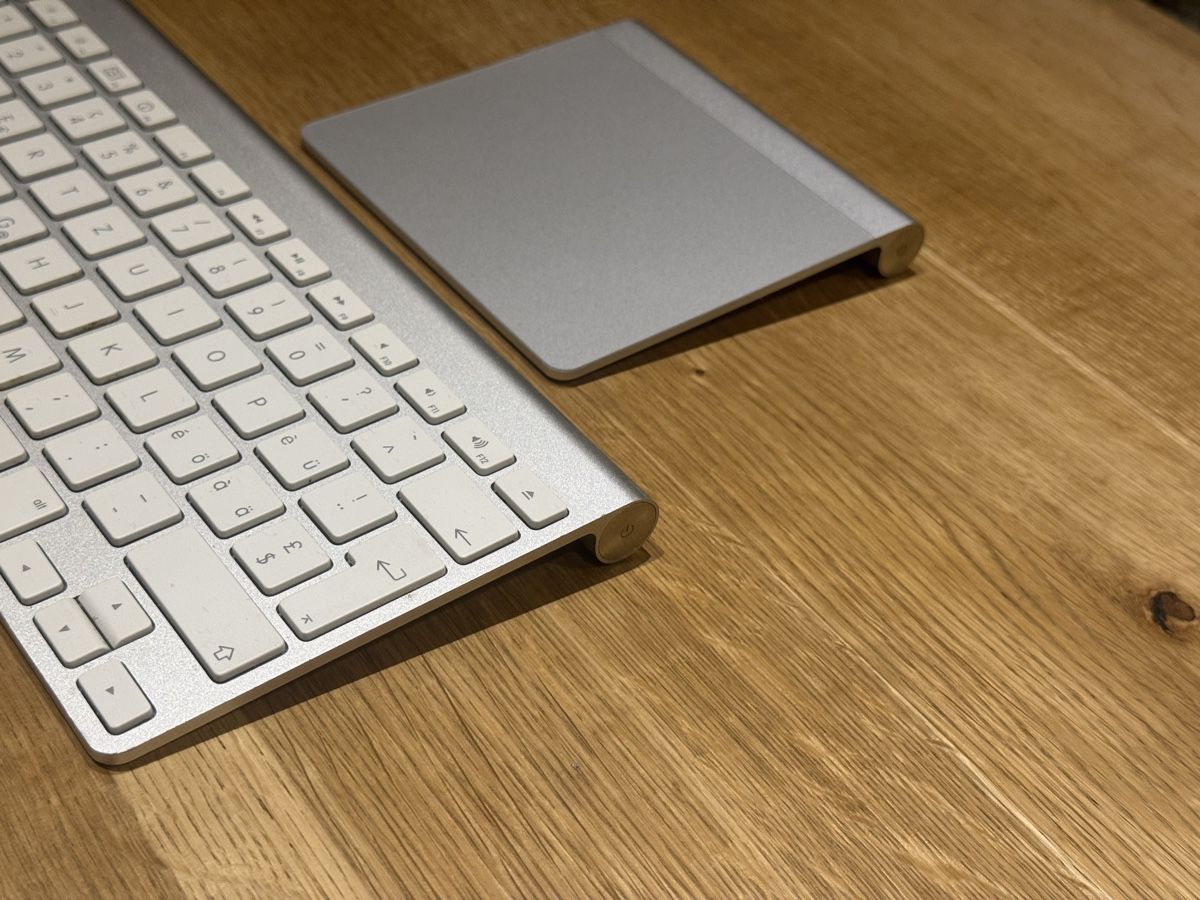 Apple Tastaturen: Apple Keyboard und Track pad – Gebraucht aus Hunzenschwil von MichaelBanger0 1
