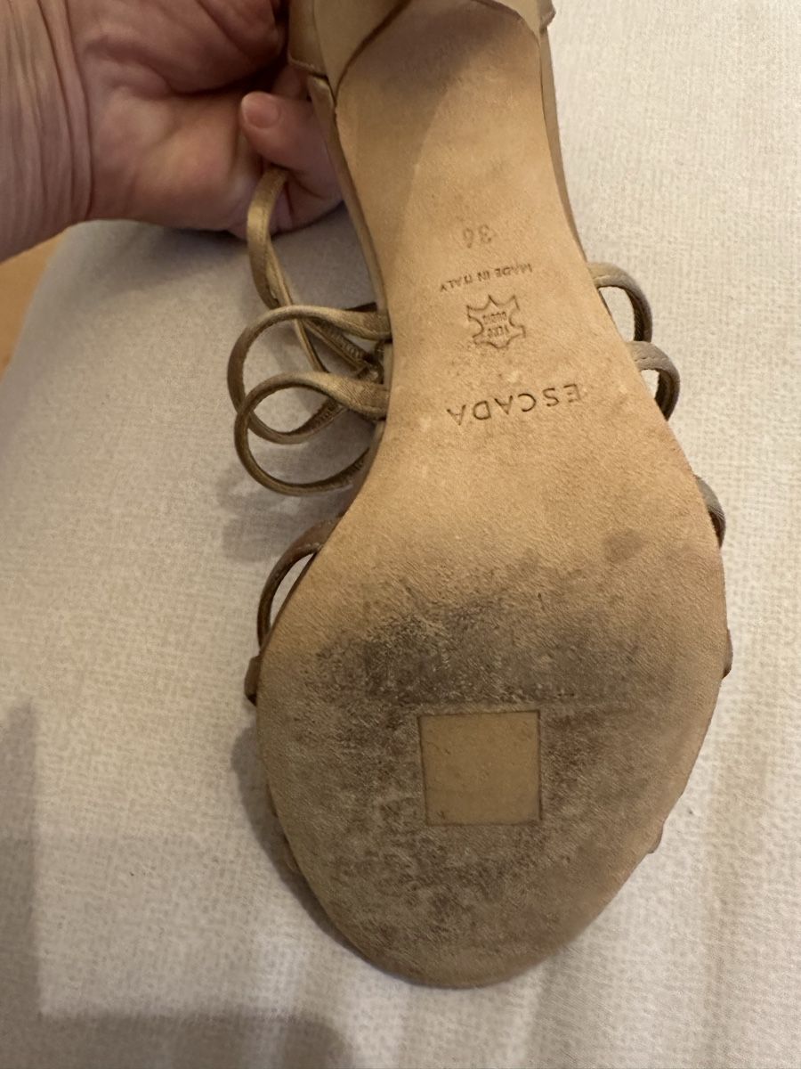 Damenschuhe: Escada schuhe – Gebraucht aus zug von iir 3