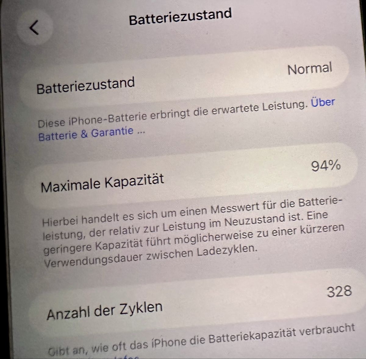 Apple Telefoni cellulari / Smartphones: Apple iPhone 16 Pro Max 256GB White Titanium – Usato da Sirnach venduto da Swiss4403 7