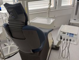 4 Sirona Zahnarztstühle C4+